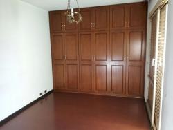 Apartamento para Venda em Londrina - 4