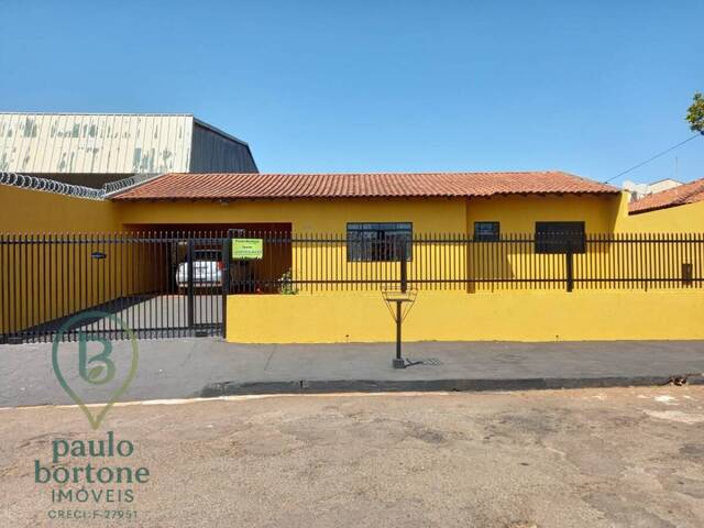 #106 - Casa para Venda em Londrina - PR - 1