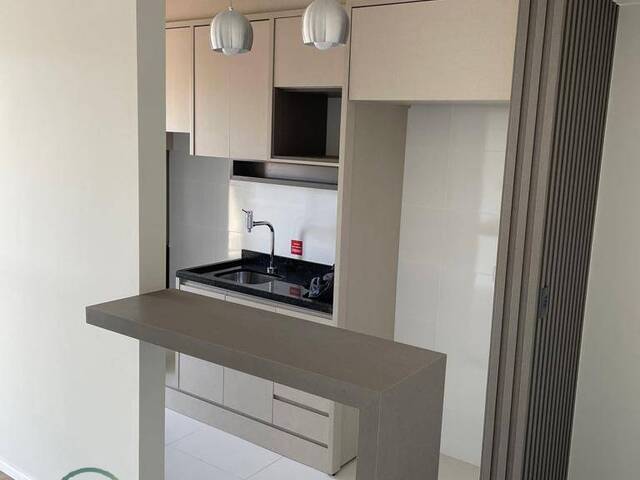 Apartamento para Venda em Londrina - 5