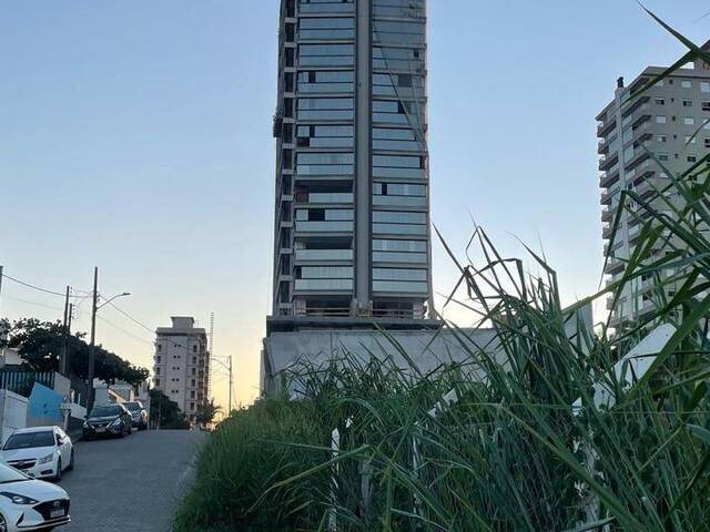 #186 - Apartamento para Venda em Balneário Piçarras - SC - 3