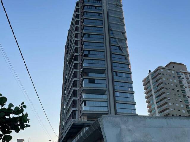 #186 - Apartamento para Venda em Balneário Piçarras - SC - 2