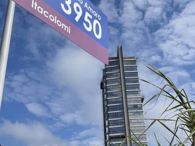 #186 - Apartamento para Venda em Balneário Piçarras - SC