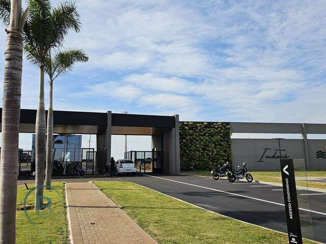 #201 - Apartamento para Venda em Londrina - PR - 2